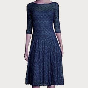 ⬇️NWT Signature By Sangria Navy Blue Lace 3/4 Sleeve Fit & Flare A Line Dress